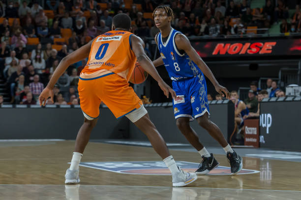 球次数均名 球次数均名