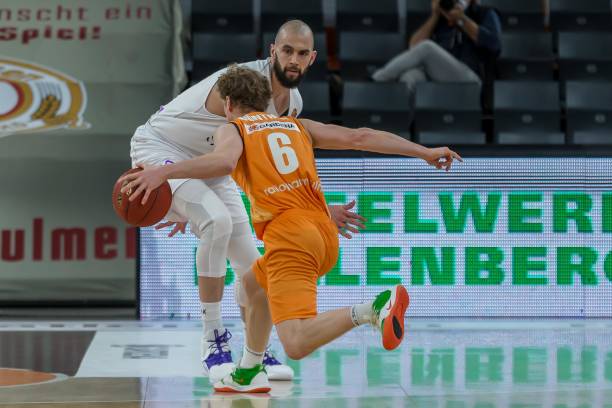 学生不仅在 学生不仅在